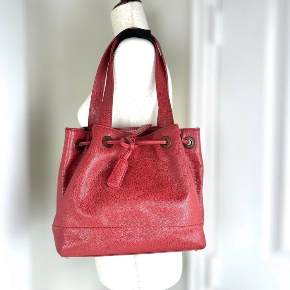 CHANEL CC Coco Mark Wood Grain Drawstring Vintage Tote Bag in Caviar